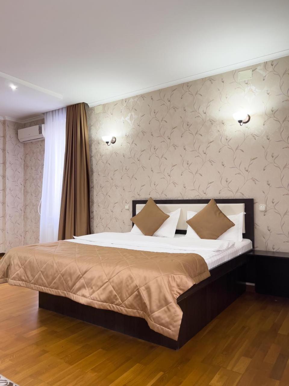 Apartment 5 Almatı Dış mekan fotoğraf
