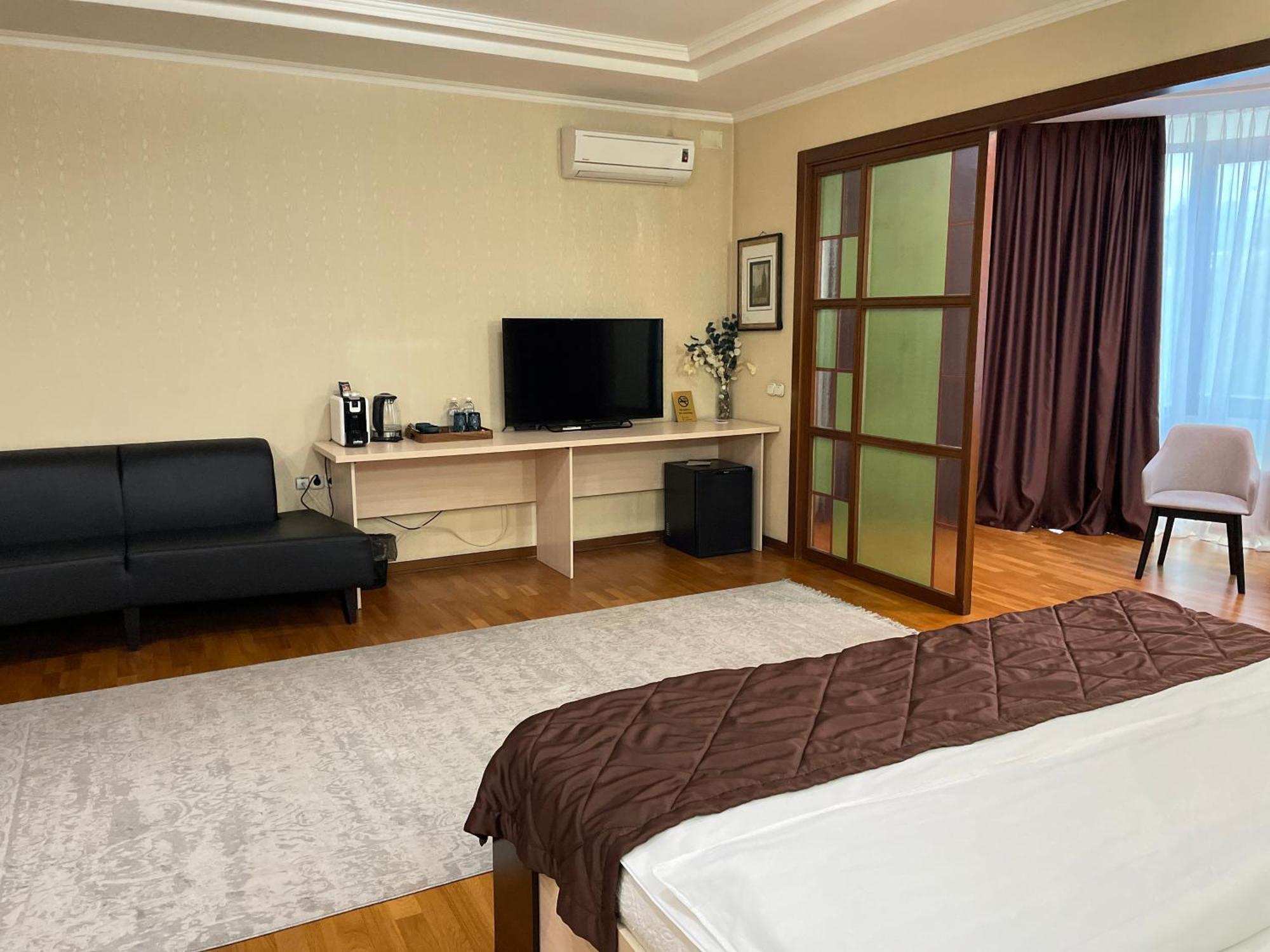 Apartment 5 Almatı Dış mekan fotoğraf