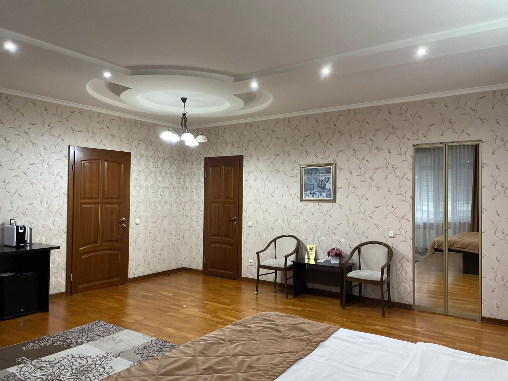 Apartment 5 Almatı Dış mekan fotoğraf